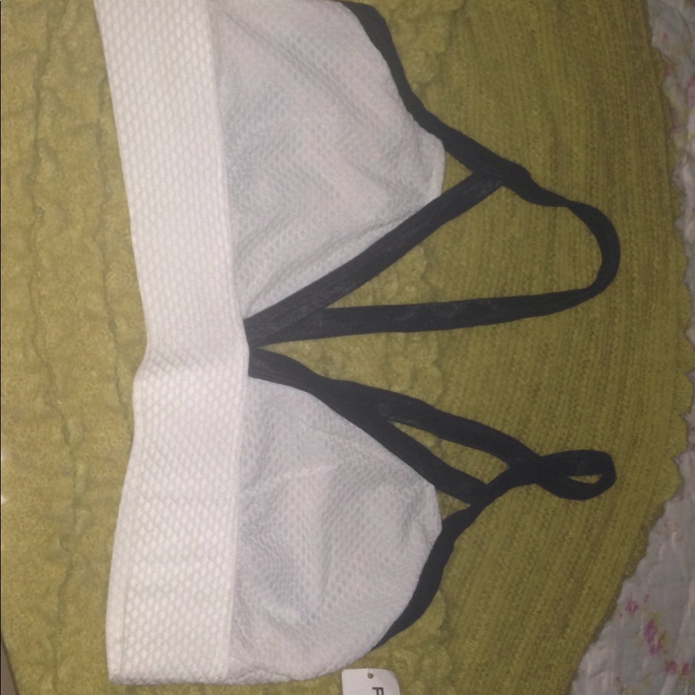 BRAND NEW BRALETTE